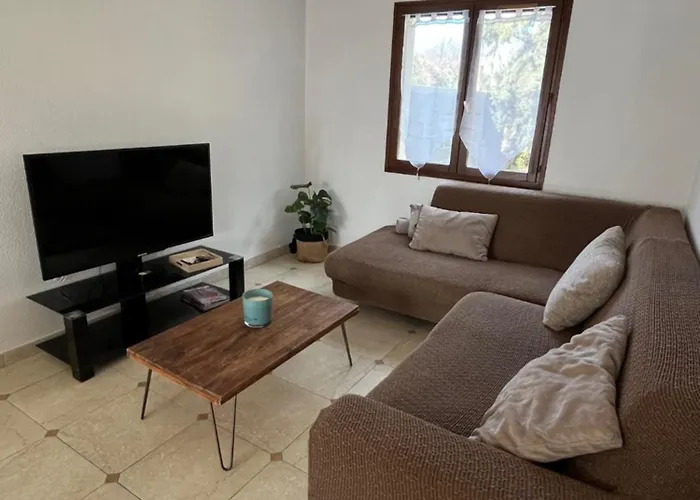 Maison Avec Grand Jardin - Can Cando
